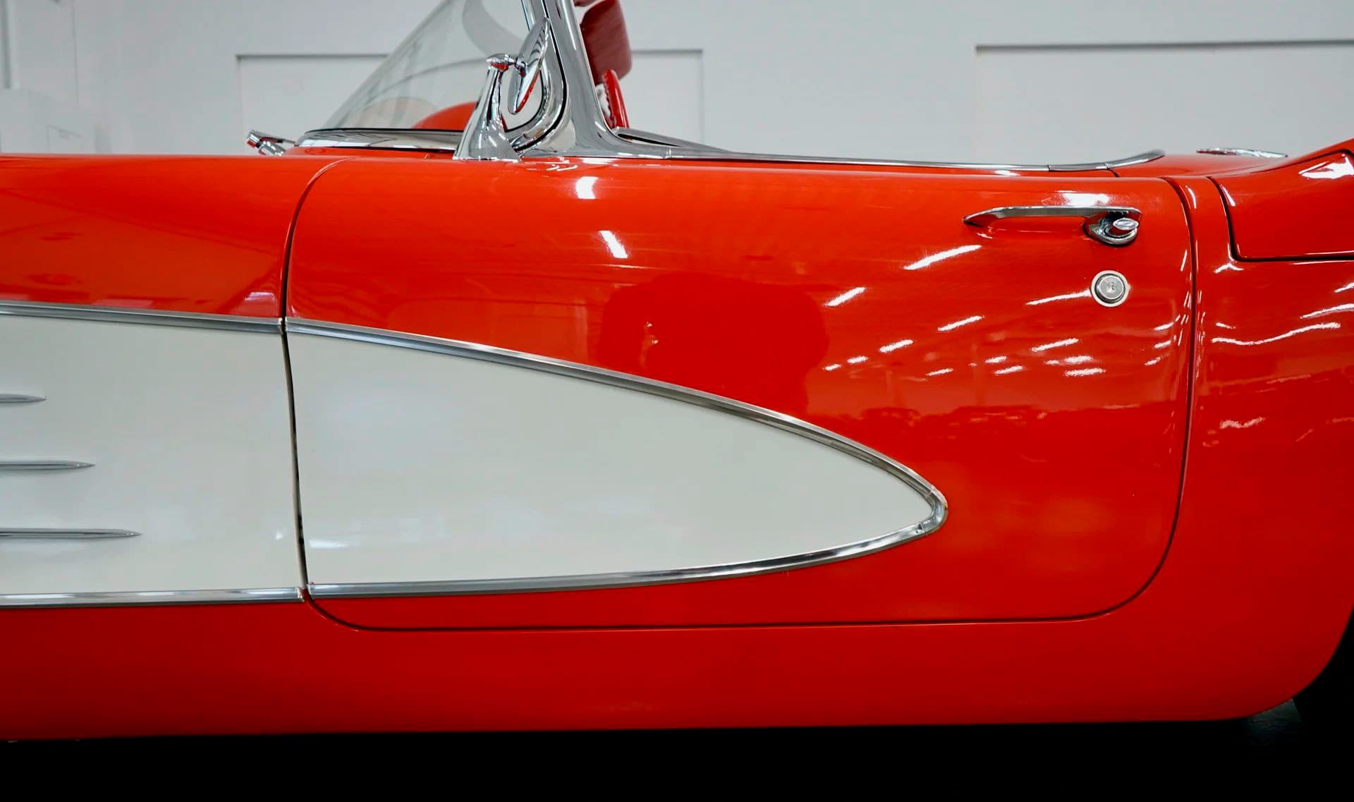 1961 Chevrolet Corvette - Image 14