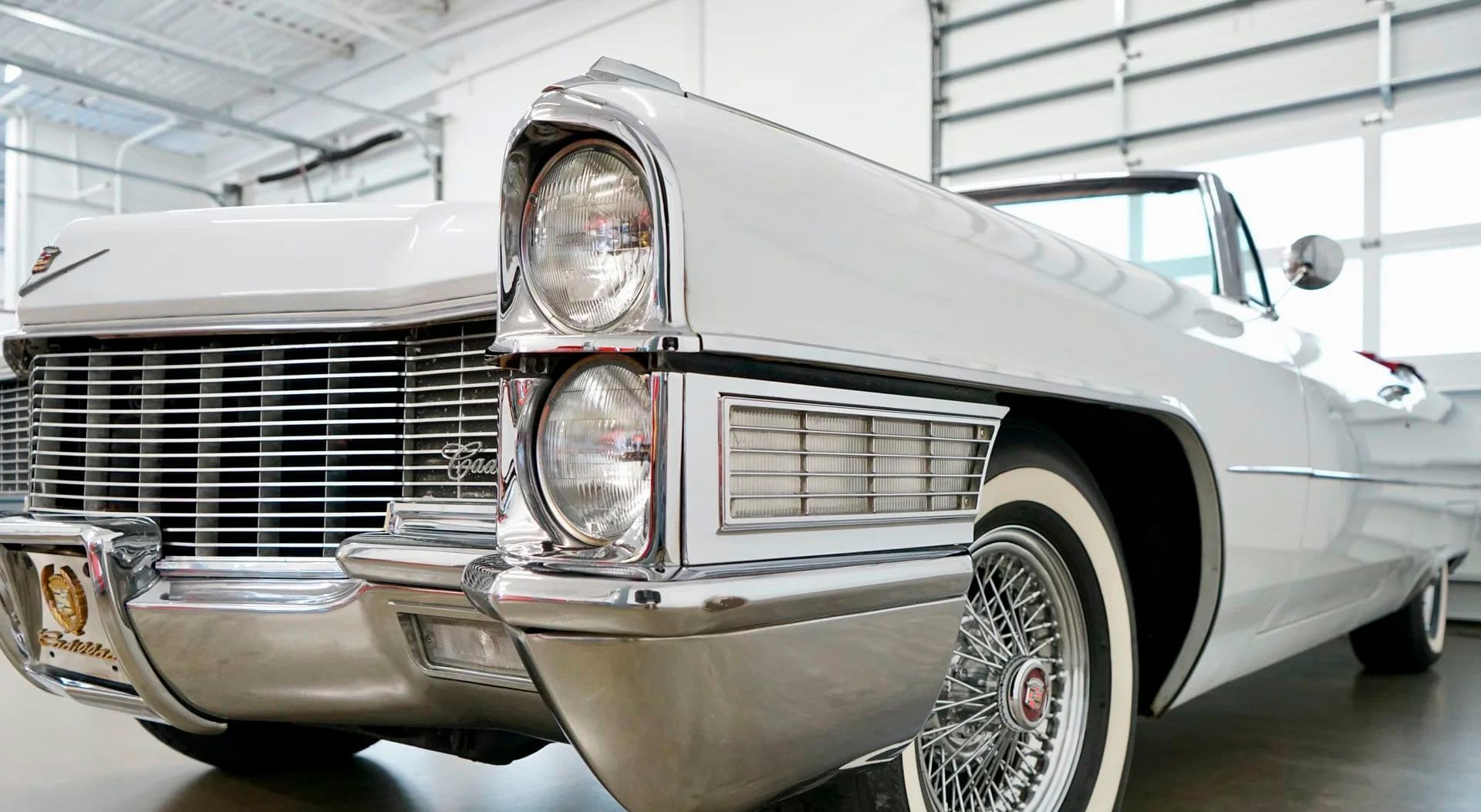 1965 Cadillac DeVille - Image 11